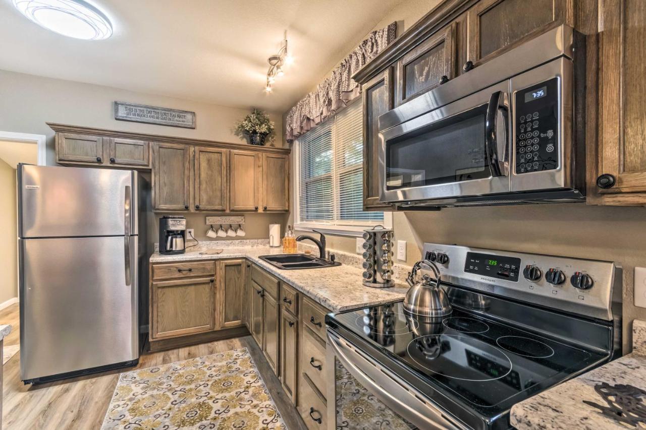 Remodeled Downtown Hot Springs Home With Porch Exteriér fotografie